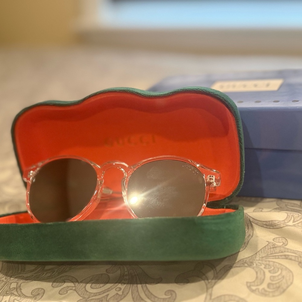 Gucci Sunglasses with Green Velvet and Orange Interior Case